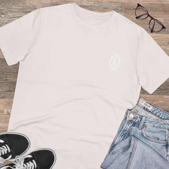 Alpha Style: Taming the Wolf Shirt for Bold Statements